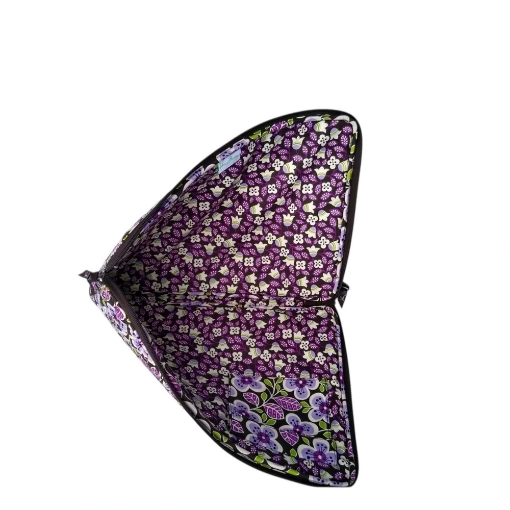 NWT VERA BRADLEY RETIRED Plum Petals Laptop Sleeve
